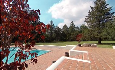 Casa De Campo en Huasca de Ocampo, Hidalgo. con alberca