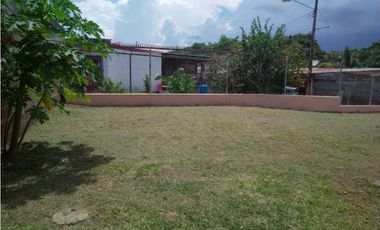 Se Vende Hermosa casa de esquina en Las Mañanitas, Los Nogales