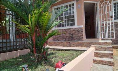 Se Vende Hermosa casa de esquina en Las Mañanitas, Los Nogales