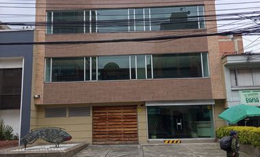 oficina en arriendo en el lago. Cod A51747