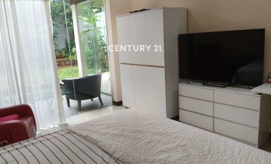 Rumah Sudah Renov Siap Huni Di Graha Raya AM 17805