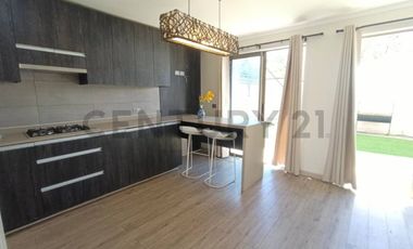 Se vende casa estilo mediterráneo en Buin