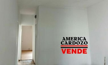 Casa 3 ambientes y cochera Paso del Rey