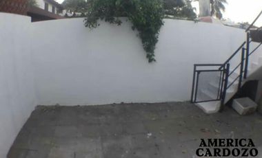 Casa 3 ambientes y cochera Paso del Rey