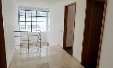 apartamento en venta en pinares. Cod V20545