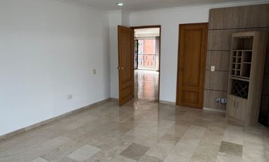 apartamento en venta en pinares. Cod V20545