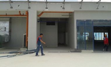 600 sqm Bare shell Commercial Office space for lease in Morning Breeze, Caloocan City