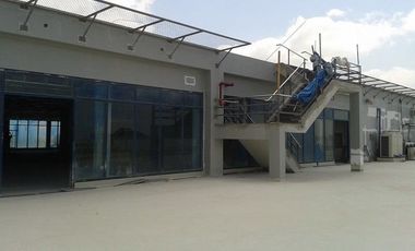 600 sqm Bare shell Commercial Office space for lease in Morning Breeze, Caloocan City