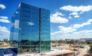 Oficina en Edificio con certificación LEED 683 m2, rodeado de áreas verdes