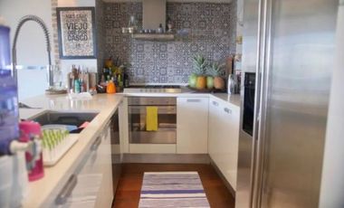 VENDO APARTAMENTO DUPLEX EN CASCO ANTIGUO. AM