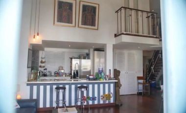 VENDO APARTAMENTO DUPLEX EN CASCO ANTIGUO. AM