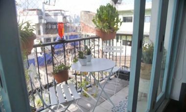 VENDO APARTAMENTO DUPLEX EN CASCO ANTIGUO. AM