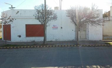 Casa con locales