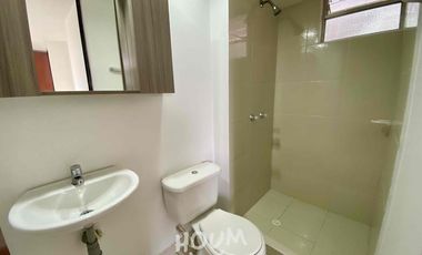 Apartamento Urbanización  La Finca ID: 121030r
