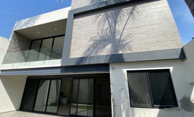 Estrene casa moderna en privada de 4 casas