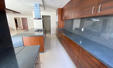 Estrene casa moderna en privada de 4 casas