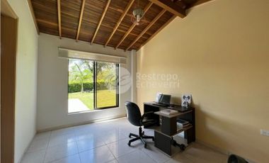 Casa en arriendo en conjunto campestre Makadamia, Manizales