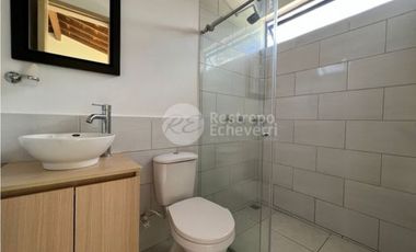 Casa en arriendo en conjunto campestre Makadamia, Manizales