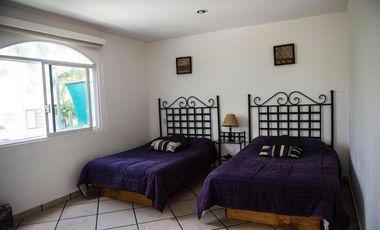 CASA EN VENTA  EN LOMAS DE COCOYOC