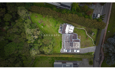 Casa Campestre en Condominio Alto de Palmas