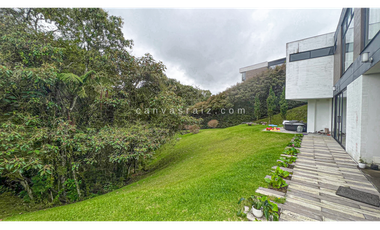 Casa Campestre en Condominio Alto de Palmas
