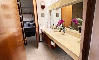 OPORTUNIDAD CASA VENTA CON BUNGALOW SUBDIVISIBLE