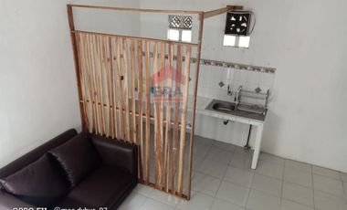 Paviliun dua lantai di Sukamulya Pasteur Bandung.