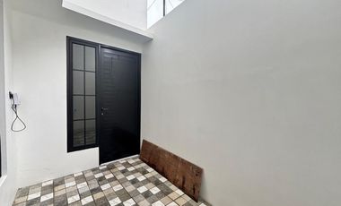 Rumah LB 120 Hadap Timur 12 Mnt ke Plasa Cibubur Siap KPR J-39807