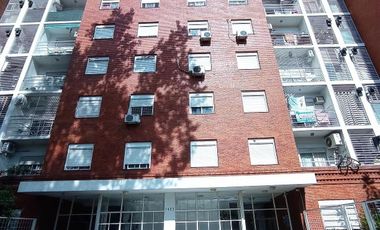 DEPTO 3 AMB. C/BALCON - PISO 12
