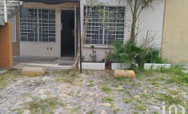 Casa duplex en venta en Real del Sol, Tlajomulco de Zuñiga