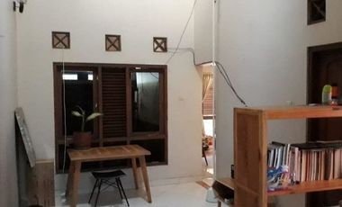 Rumah dalam perumahan elite di seputaran Tegalrejo Yogyakarta
