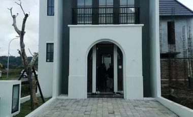 Rumah Baru Millenial Cluster Mewah Tembalang Semarang