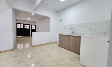 Barrio Zamorano - Casa bifamiliar con terraza para entrenar en venta