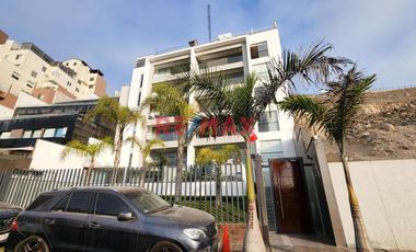Se Vende Duplex !Descubre Tu Nuevo Hogar Con La Mejor Vista De Surco! 🌟
