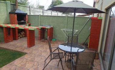 Casa 4D con piscina en Machalí