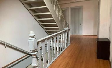 Exclusiva Casona de 450 m2 con 8 habitaciones en Miraflores