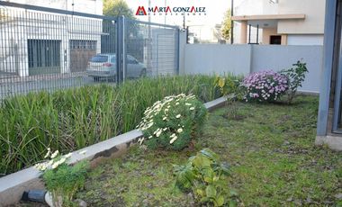 Departamento en Venta Villa Sarmiento / Moron (A120 2997)