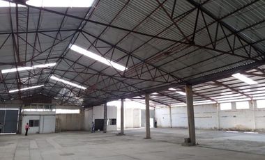VENDO O RENTO BODEGA EN ECATEPEC, 1,500 BODEGA MAS 2,500 PATIO.TOTAL 4 MIL M2