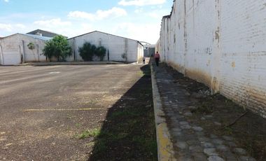 VENDO O RENTO BODEGA EN ECATEPEC, 1,500 BODEGA MAS 2,500 PATIO.TOTAL 4 MIL M2