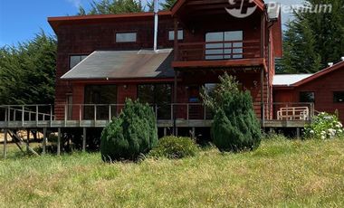 CASA EN VENTA IDEAL PARA TURISMO O VIVIENDA CHONCHI CHILOE