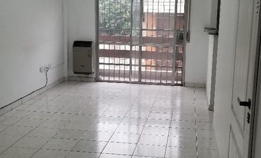 Departamento en Villa Dominico