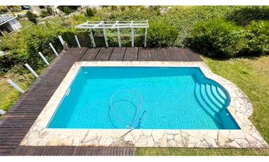 Casa tres ambientes. Elina 100. Sierras de los Padres. Venta.