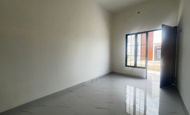 Rumah Hadap Utara 5 Mnt ke RS Tarumajaya Hospital Dibantu KPR J-41283