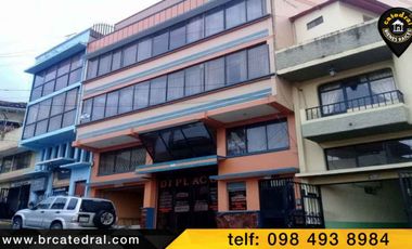 Villa Casa Edificio de venta en Azogues- Centro  – código:13770