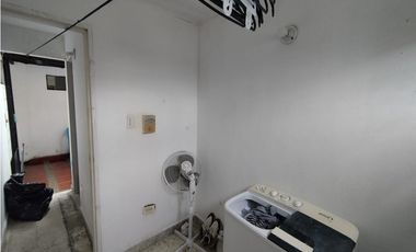 SE VENDE Y SE  ARRIENDA  APARTAMENTO EN ZONA CENTRO DE MONTERIA