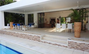 Vendo casa en club puerto peñalisa