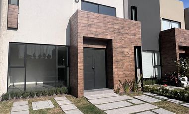 Casa venta San Mateo Atenco Estado de Mexico con terraza