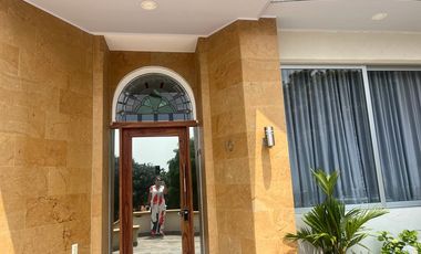 casa condominio en arriendo/venta en ciudad jardín. Cod A107854