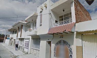 Casa de venta en Banco Central - Huayna Capac – código:13112