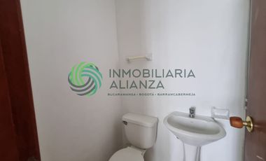 apartamento en venta en comuneros. Cod V61733